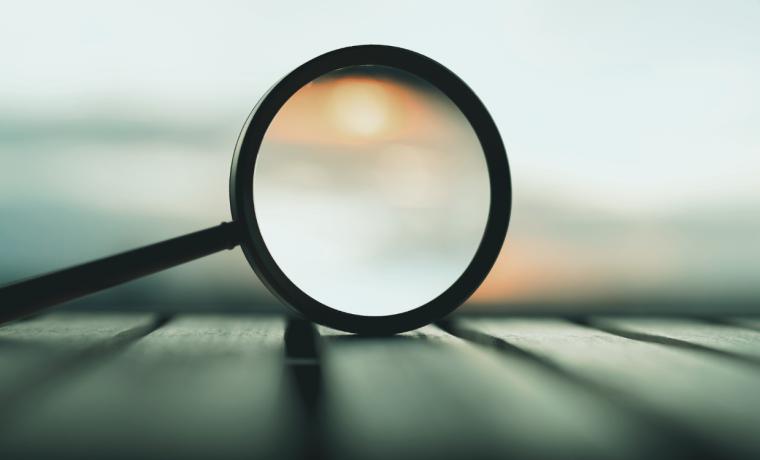 Maîtrisez la traçabilité des instruments en cabinet dentaire pour garantir la sécurité et la conformité des soins.